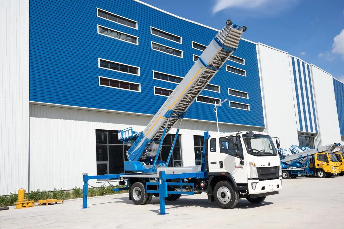 积玉口镇小型云梯车上料车租赁多少钱